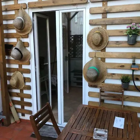 Flat With Terrace In Adamastor Apartment *