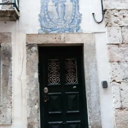 Apartment Flat With Terrace In Adamastor